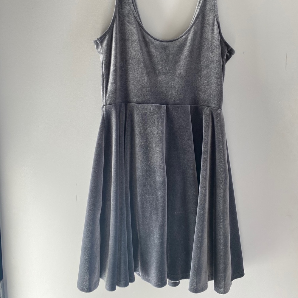 Mini dress - Picture 4 of 7